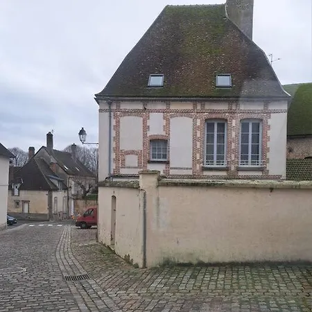 Maison De 4 Personnes *